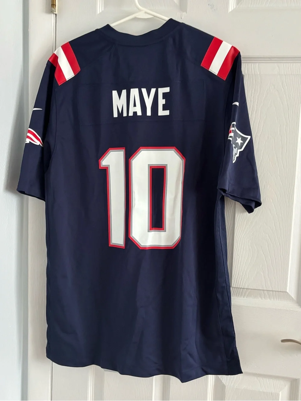 Nike team jersey